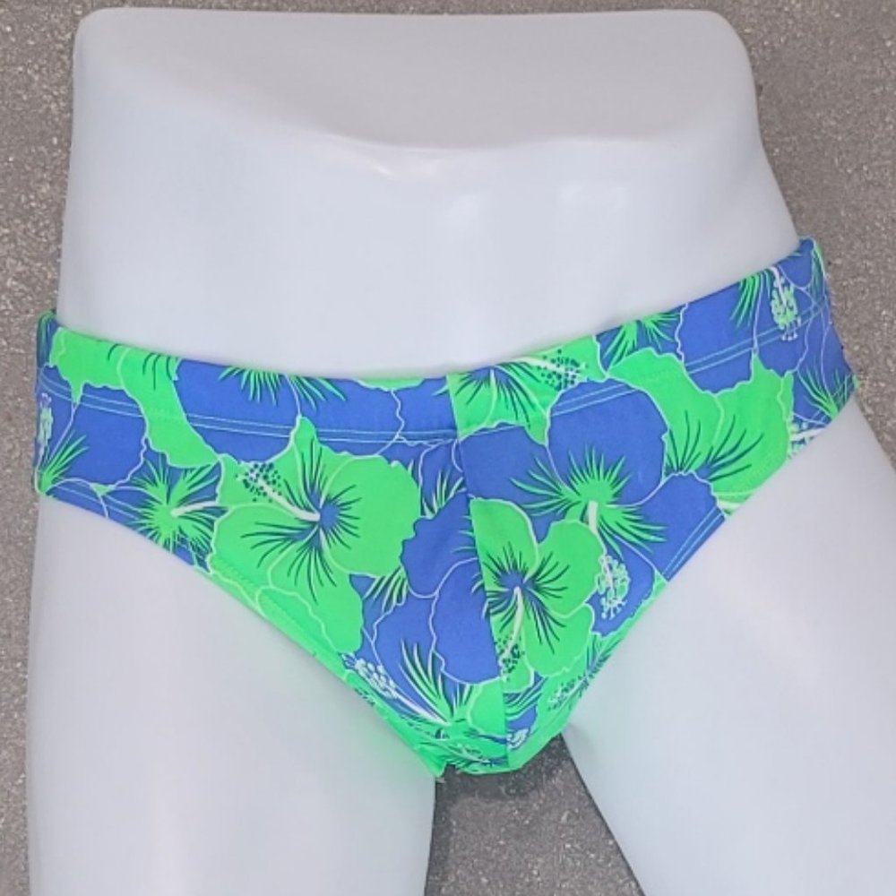 SNK GREEN HIBISCUS SWIM BRIEF